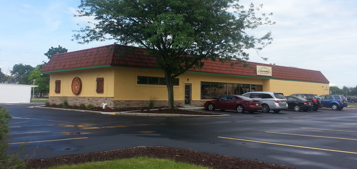 storefront2 — Italian House Restaurant in Janesville